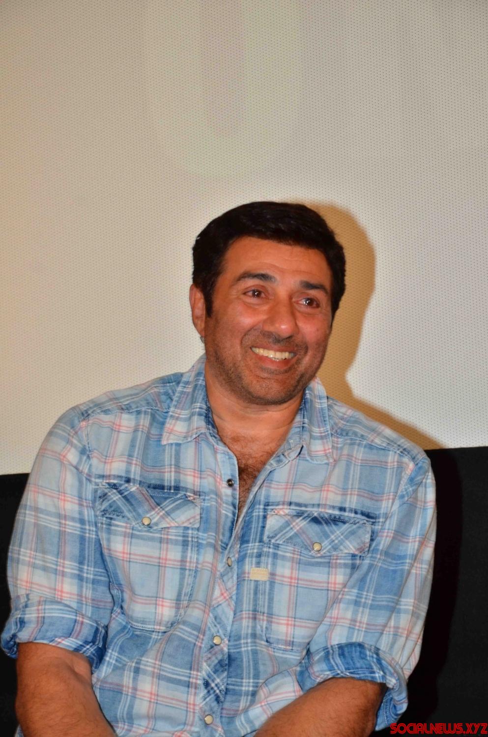 Everybody Is Trying to Do Louder Stunts: Sunny Deol Everybody Is Trying to Do Louder Stunts: Sunny Deol