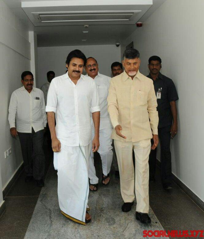 Pawan Kalyan meets Chandrababu Naidu