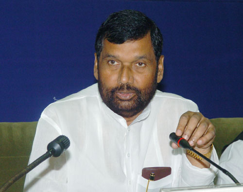 Nitish Government Won't Last over Two Years: Paswan
