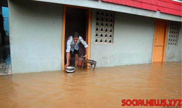 Heavy Rains Lash Andhra, Five Killed