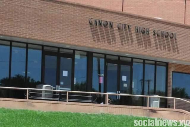 Massive Sexting Scandal Hits US High School, Parents Outraged