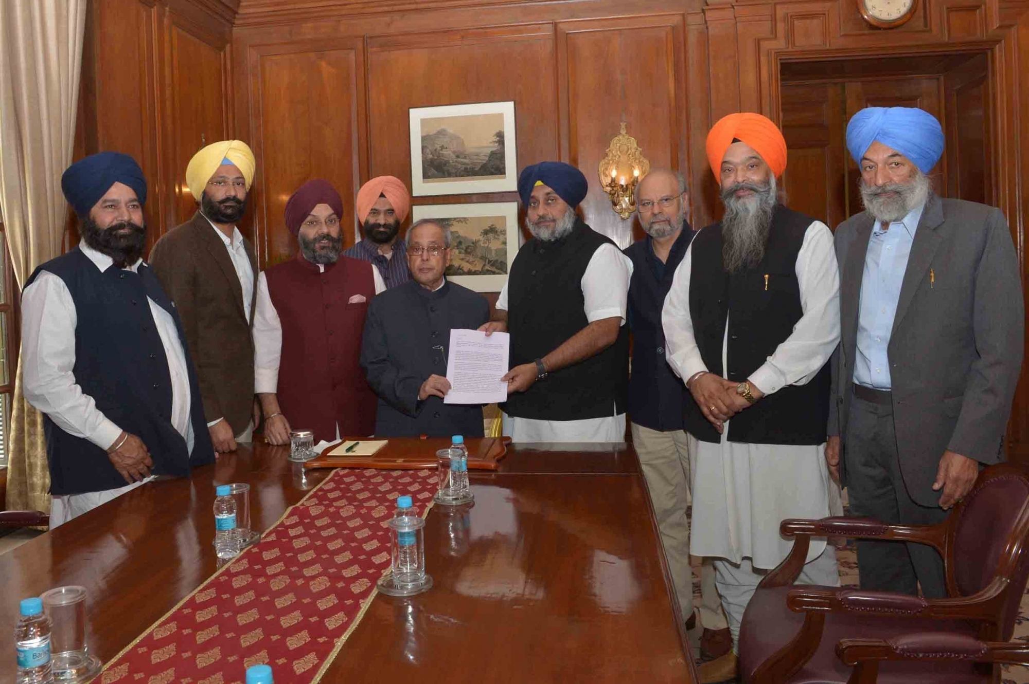 Sukhbir Badal Slams Congress for Backing Secessionists in Punjab