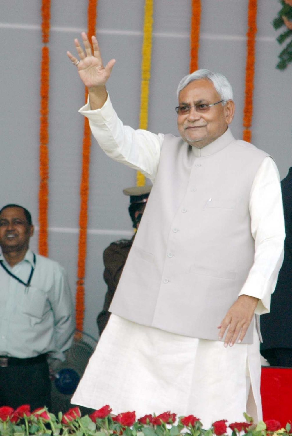 Nitish Announces Liquor Ban in Bihar from April 1