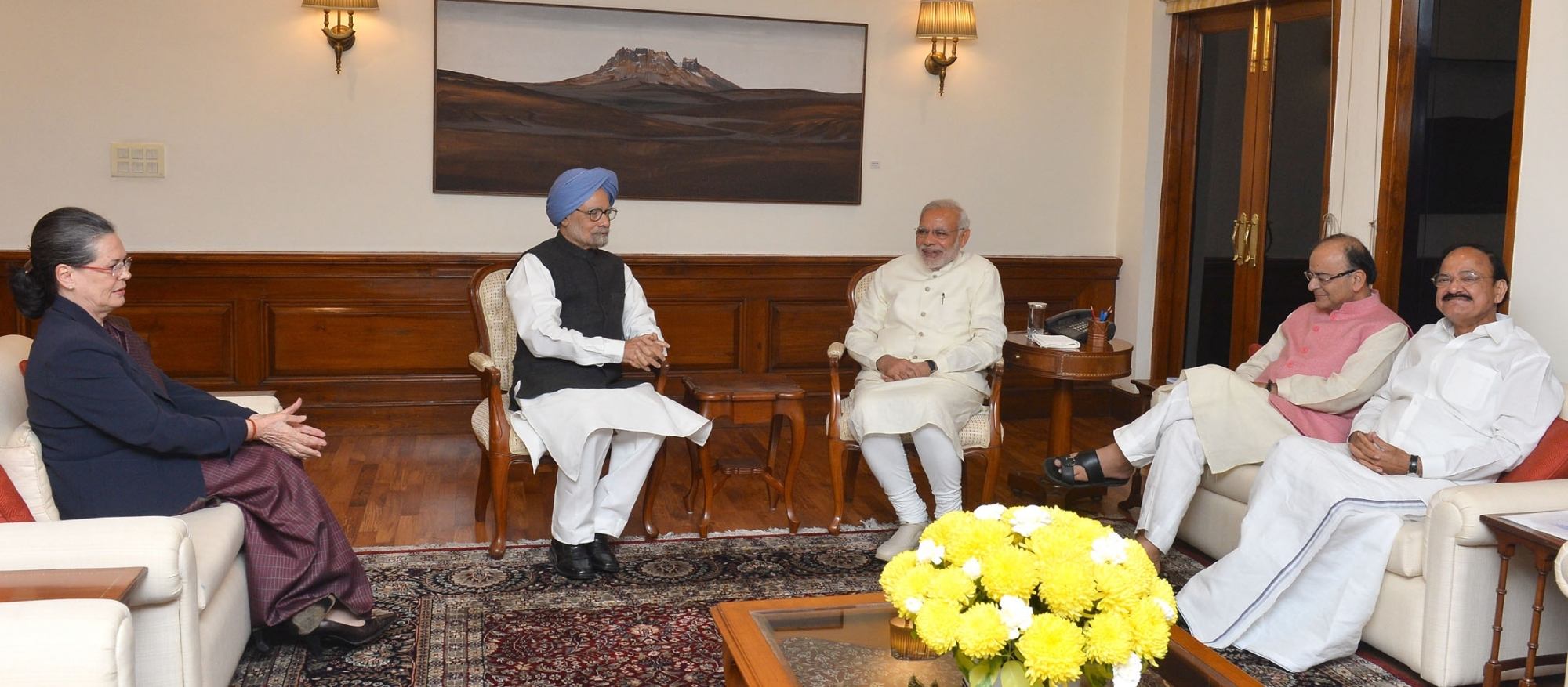 No Breakthrough on GST in Modi-Congress Meet, More Talks Soon