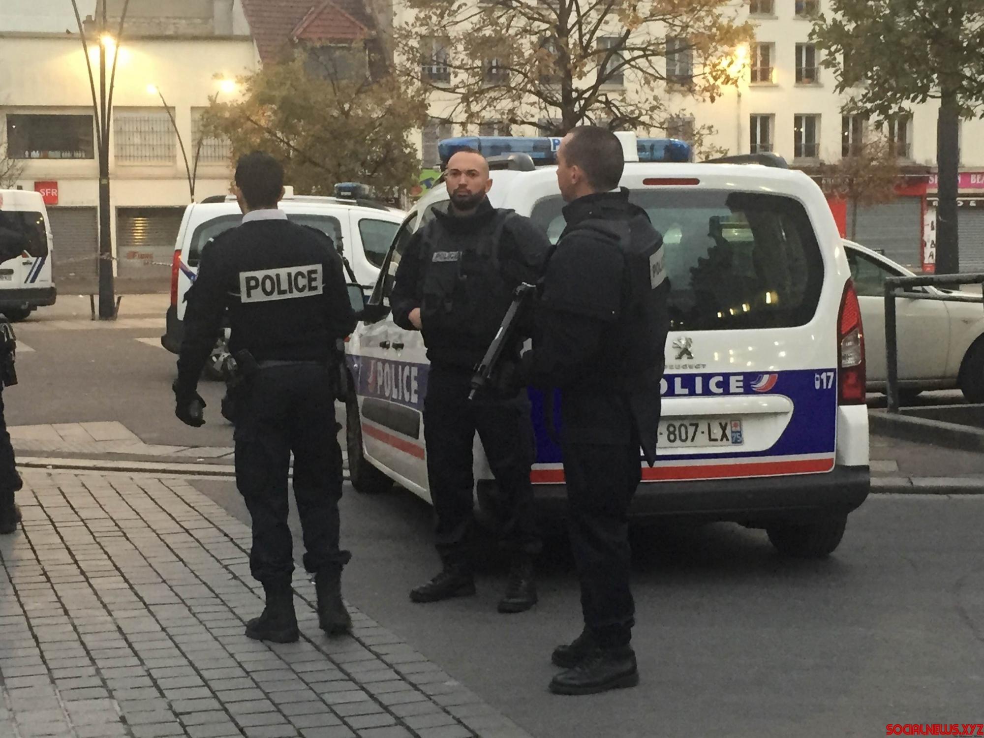 Two Killed in Police Siege to Get Paris Attack Mastermind