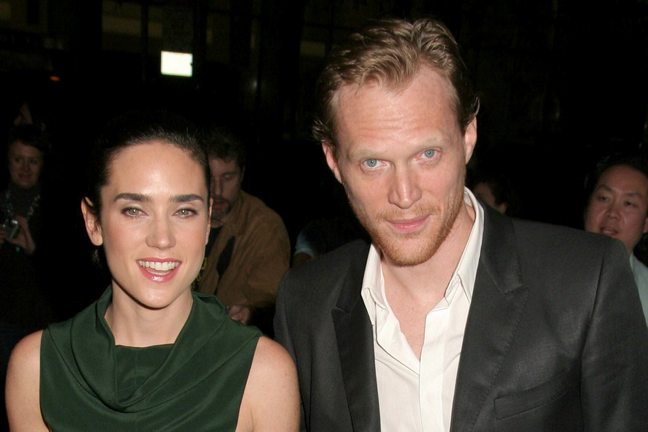 Jennifer Connelly's Husband Won Her over by Playing Guitar Jennifer Connelly's Husband Won Her over by Playing Guitar