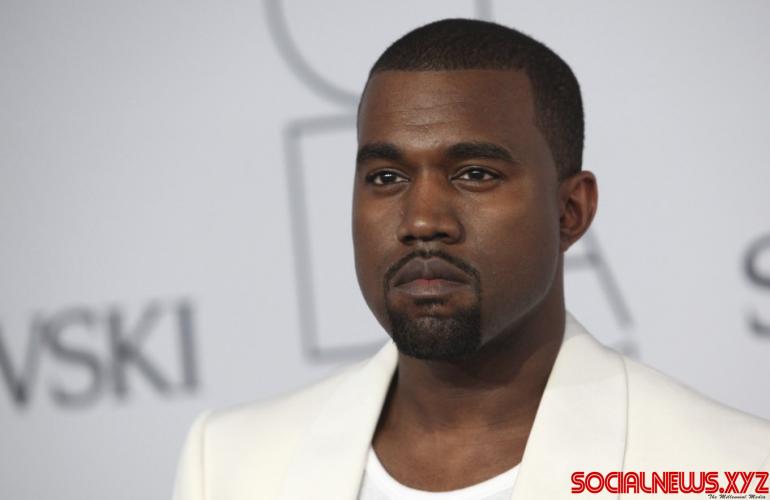 Kanye West Forgets Lyrics of Own Song