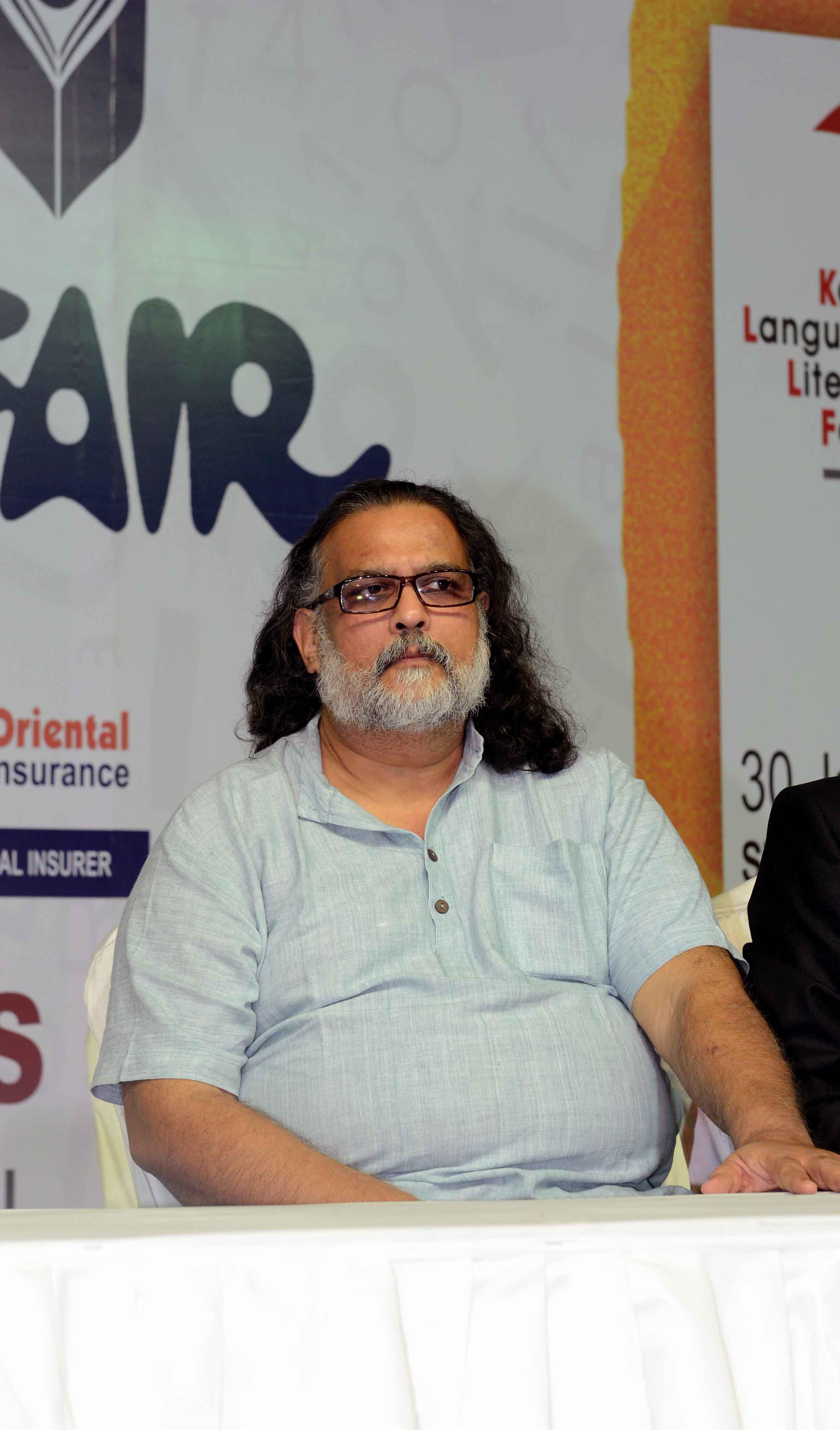 Intolerance 'New Partition' in Progress: Tushar Gandhi Intolerance 'New Partition' in Progress: Tushar Gandhi