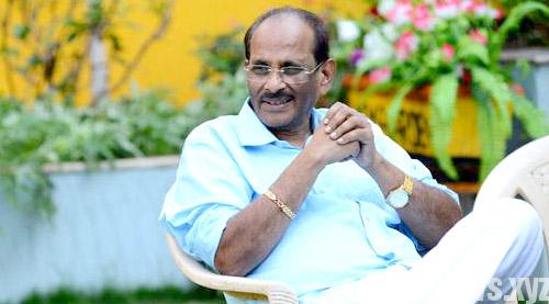 'Great Story Lies in the Art of Telling Lies'