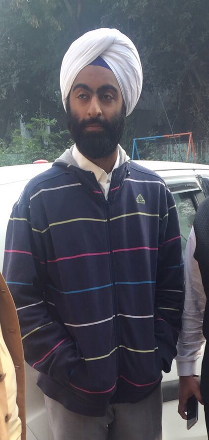 Sikh Youth Attempts Attack on Jagdish Tytler