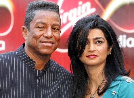 Singer Jermaine Jackson's Wife Arrested for Biting
