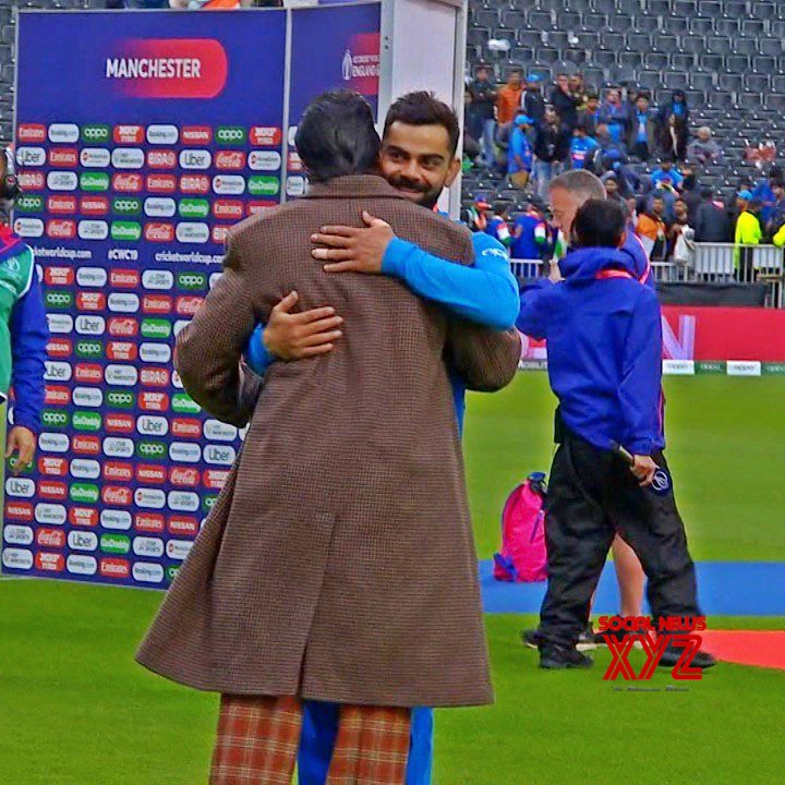 Ranveer Singh Retro Look Stills From India VS Pakistan World Cup Match