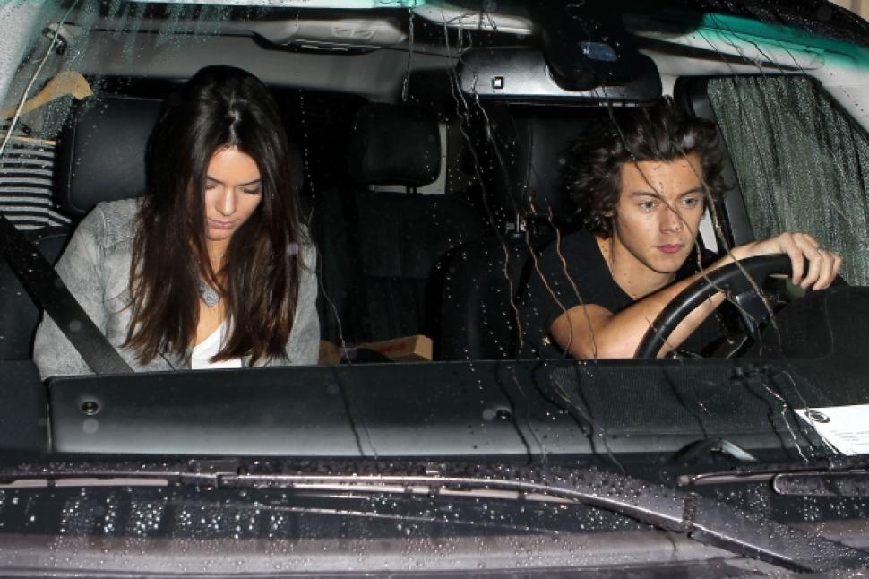 One Direction's Harry Styles enjoys dinner date with Kendall Jenner