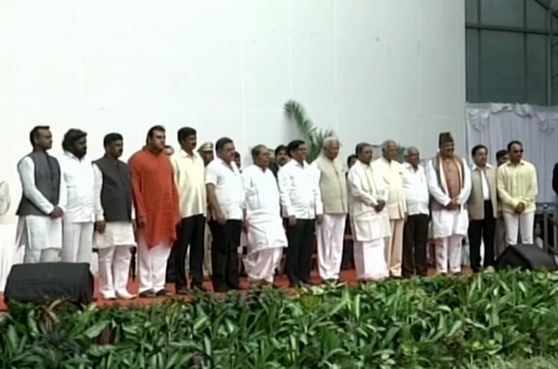 Karnataka Cabinet Expansion On Friday - Social News XYZ