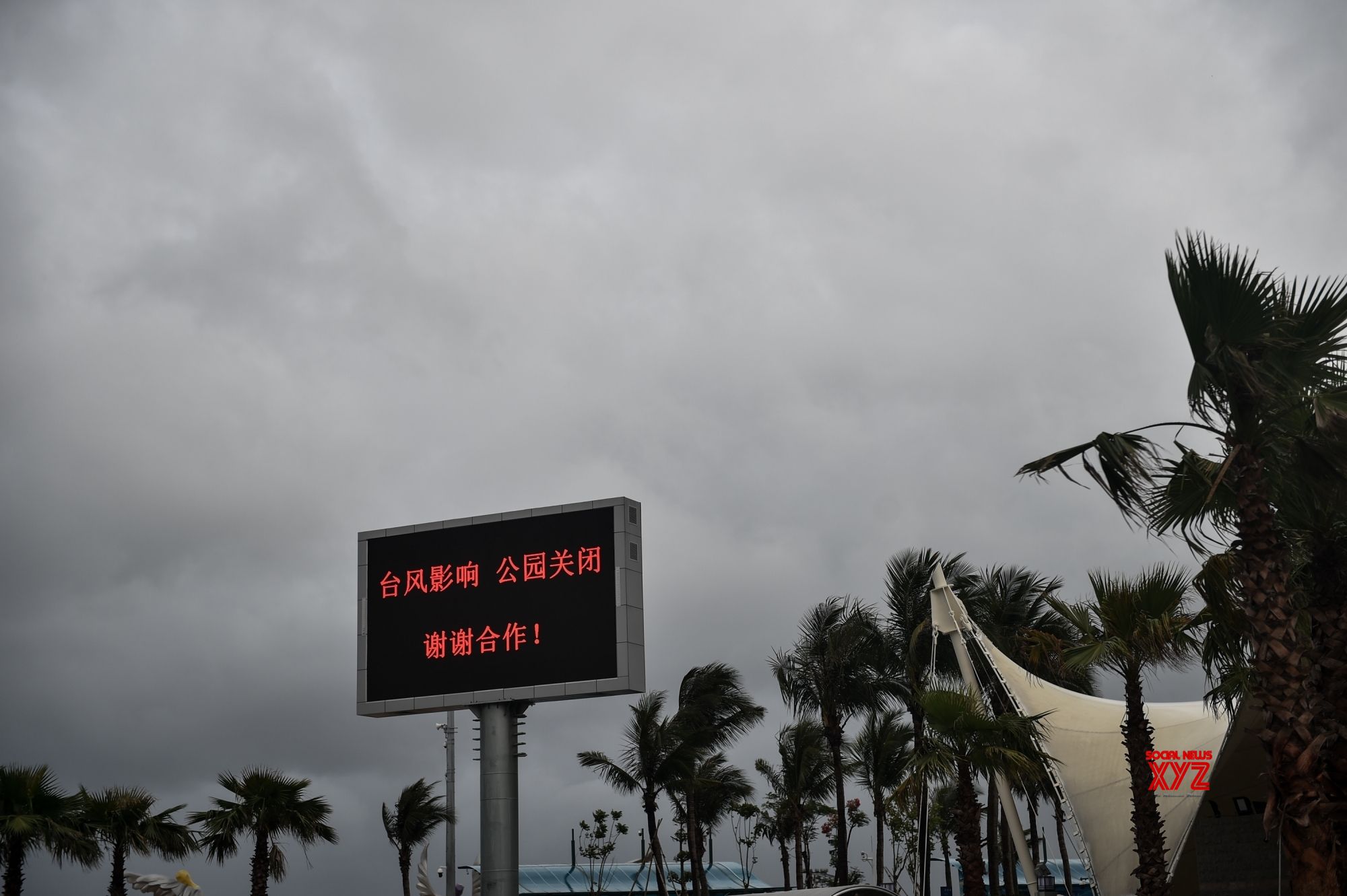 100,000 Evacuated As Typhoon Makes Landfall In China - Social News XYZ