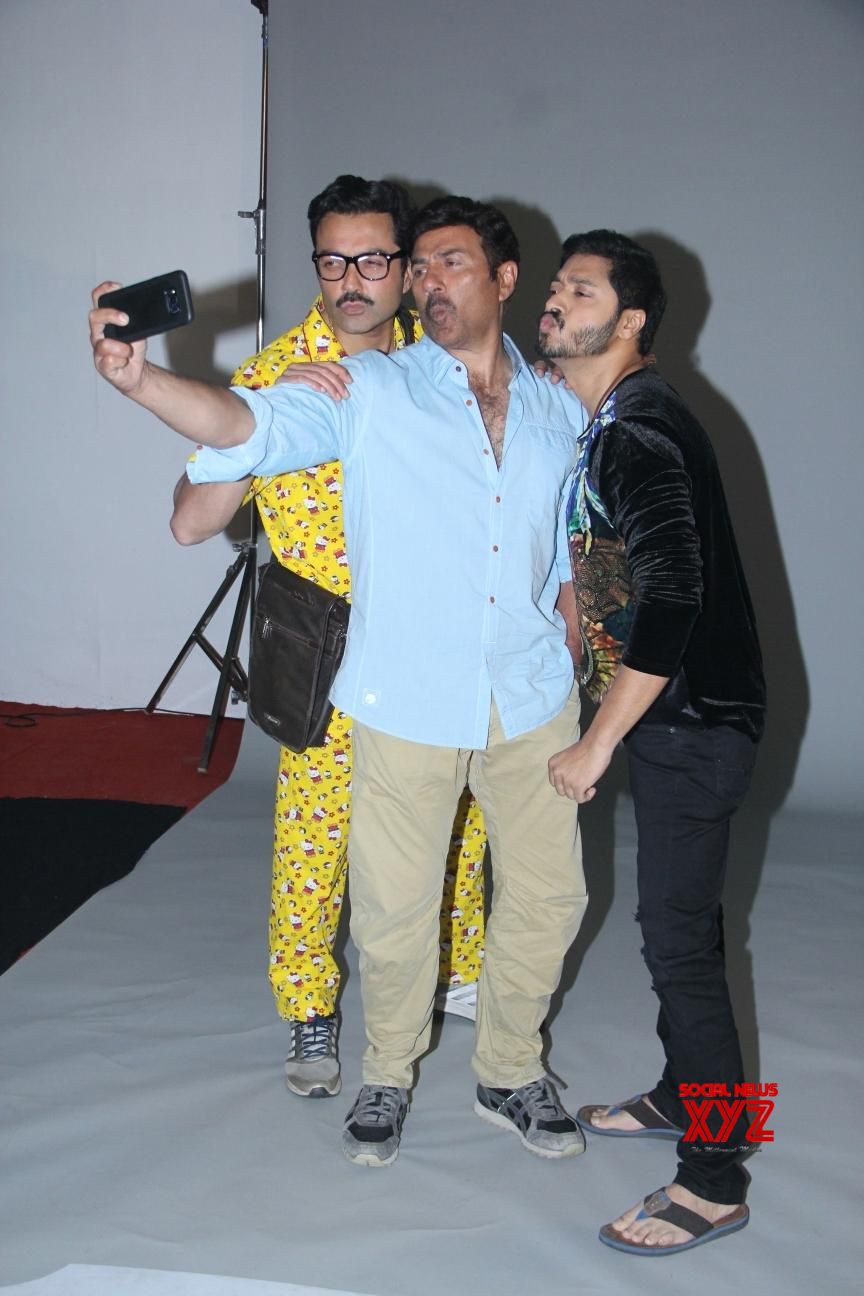 Mumbai: "Poster Boys" Promotions Bobby Deol, Sunny Deol And Shreyas ...