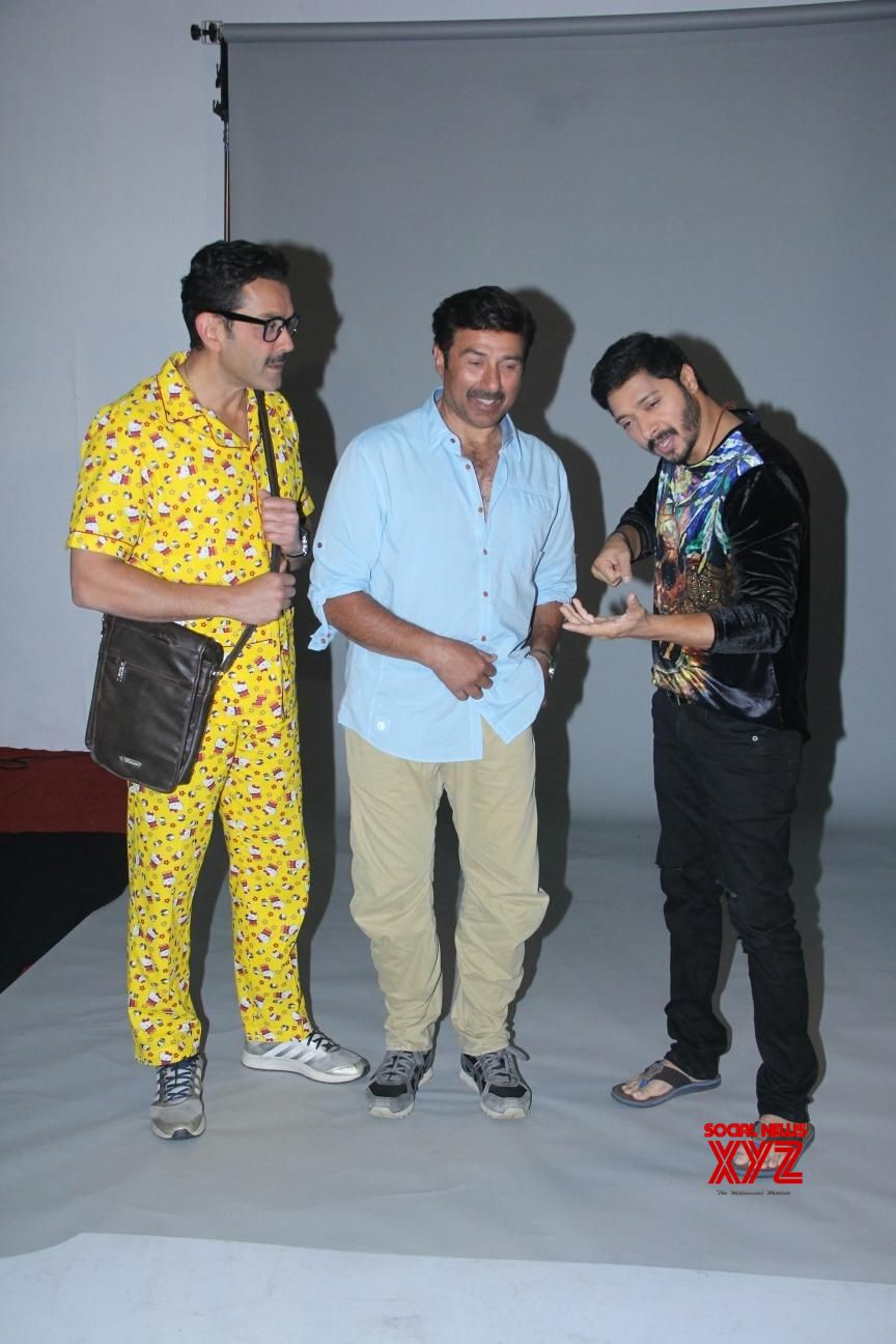 Mumbai: "Poster Boys" Promotions Bobby Deol, Sunny Deol And Shreyas ...