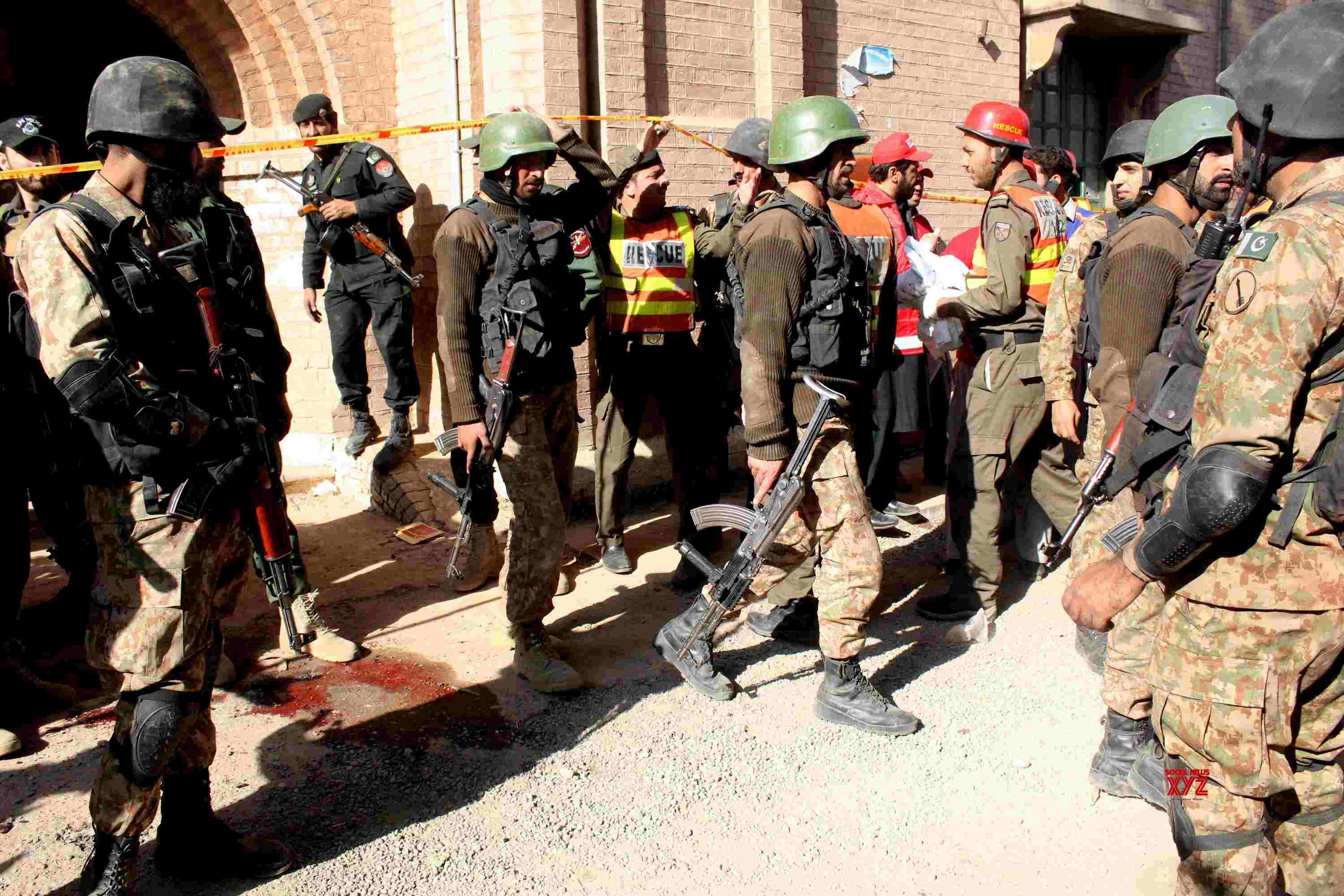 Pakistan Taliban Kills 9 In Peshawar Agricultural Institute - Social ...