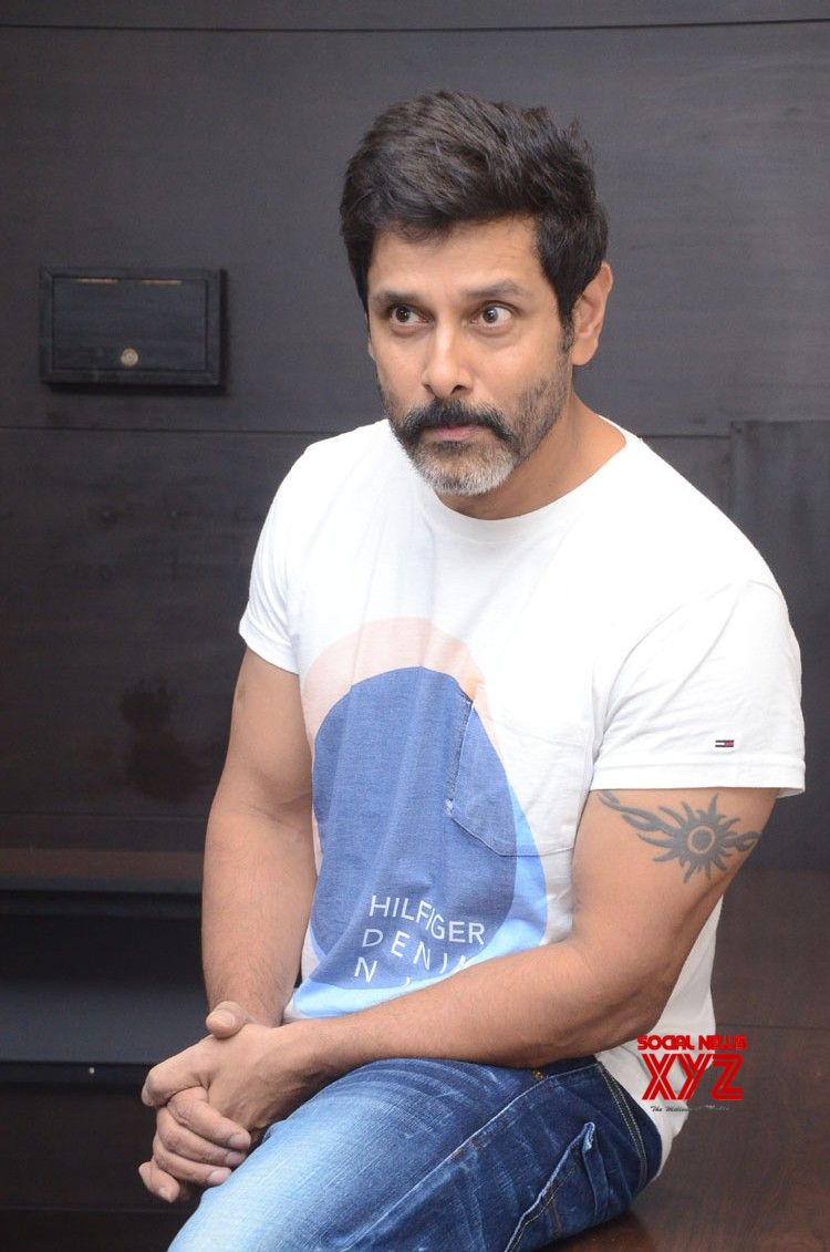 Vikram Stills From Sketch Movie Interview - Social News XYZ