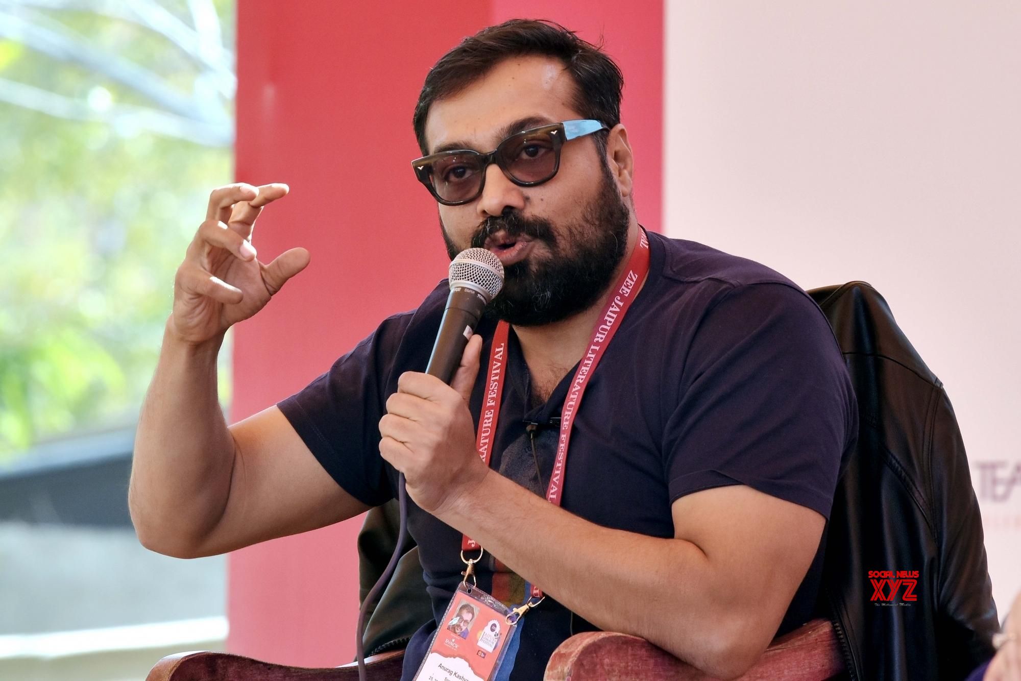 Why Anurag Kashyap Envies Anubhav Sinha - Social News XYZ