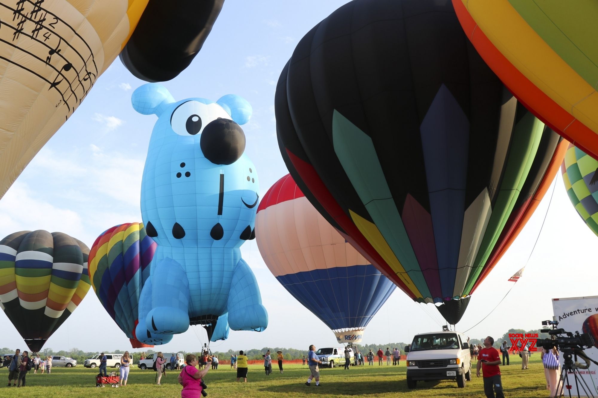 U.S. NEW JERSEY QUICKCHECK NEW JERSEY FESTIVAL OF BALLOONING Gallery