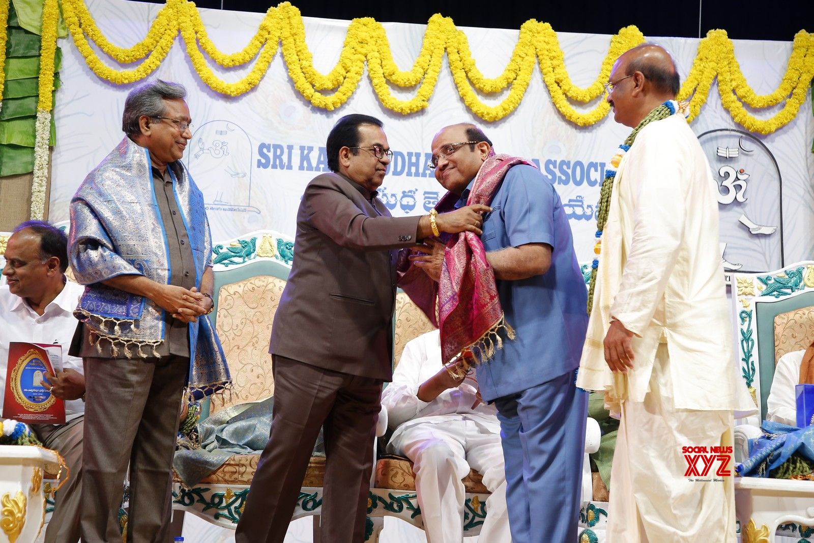 Brahmanandam Guru Sri Award Felicitation Gallery - Social News XYZ