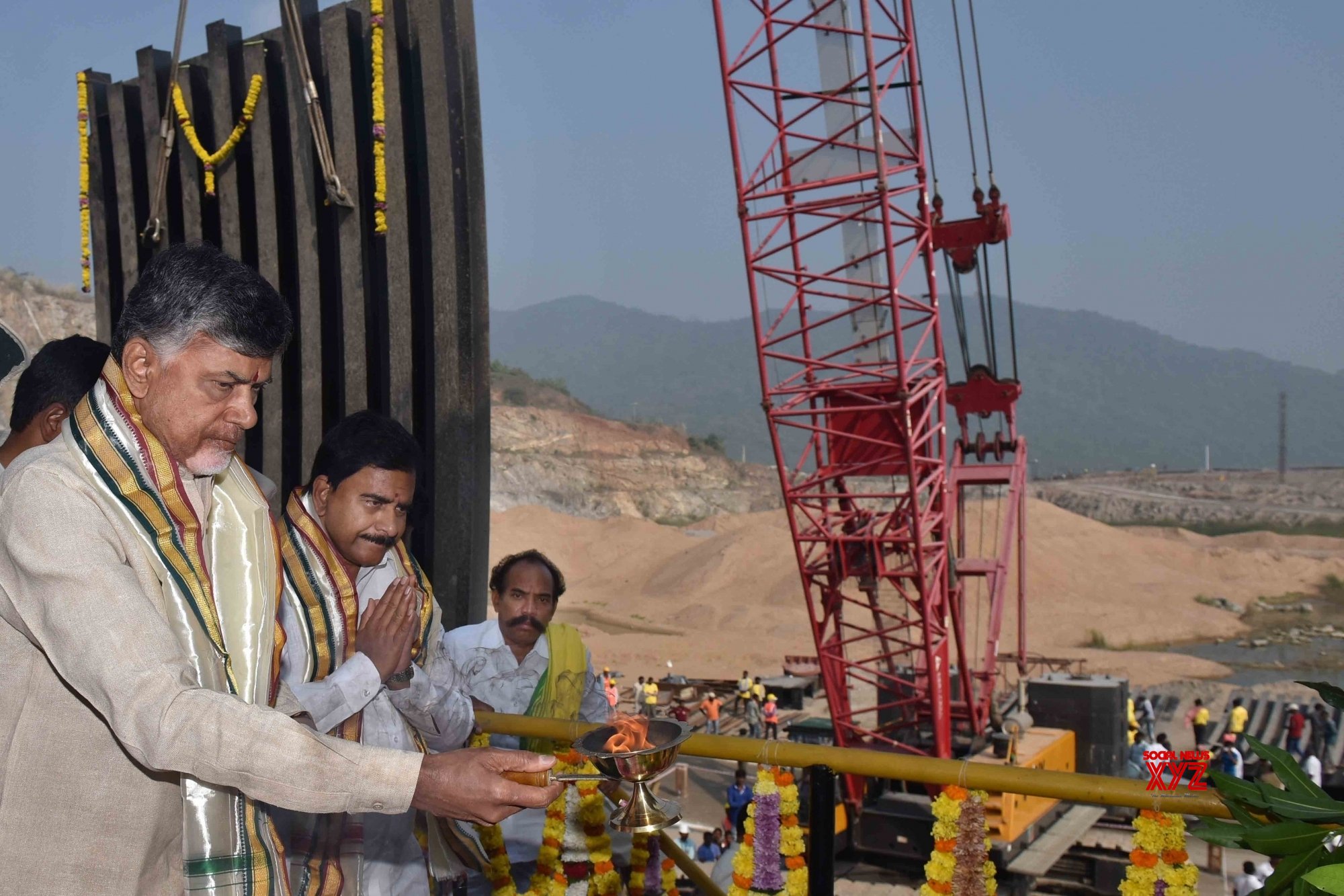 Godavari (Andhra Pradesh): Chandrababu Naidu At Polavaram Project Site ...