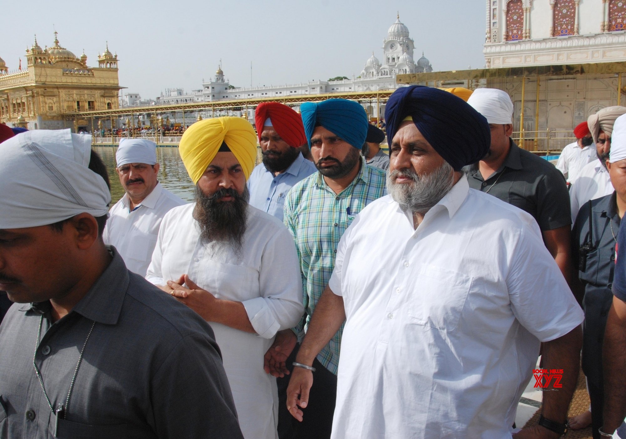 Amritsar: Sukhbir Singh Badal Visits Golden Temple #Gallery - Social ...