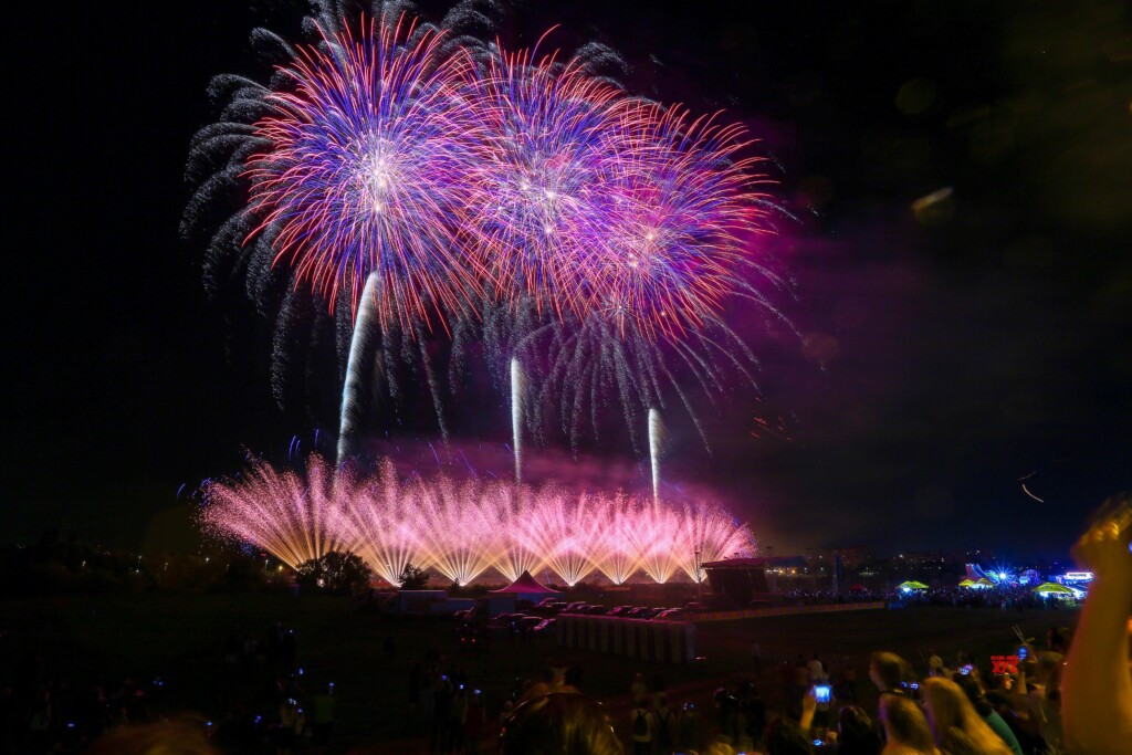 CROATIA - ZAGREB - FIREWORKS #Gallery - Social News XYZ