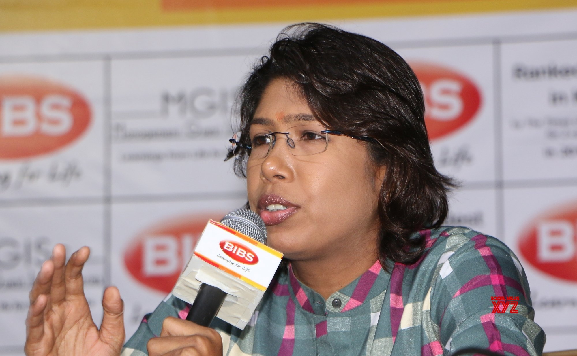 Kolkata: Jhulan Goswami At An Interactive Session With BIBS Students # ...