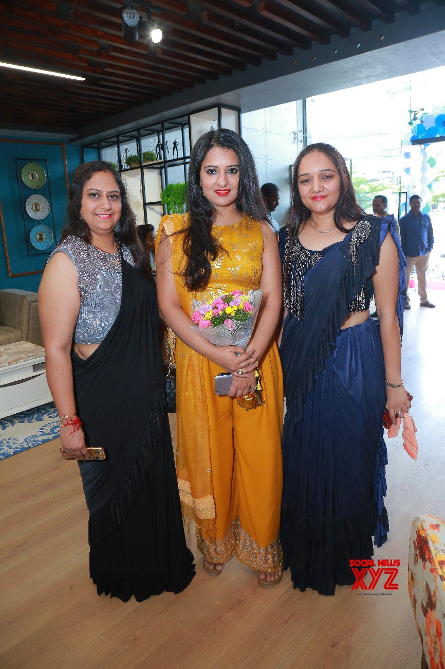 Actress Nikita Launches Sleepwell World Retail Showroom At Gachibowli ...