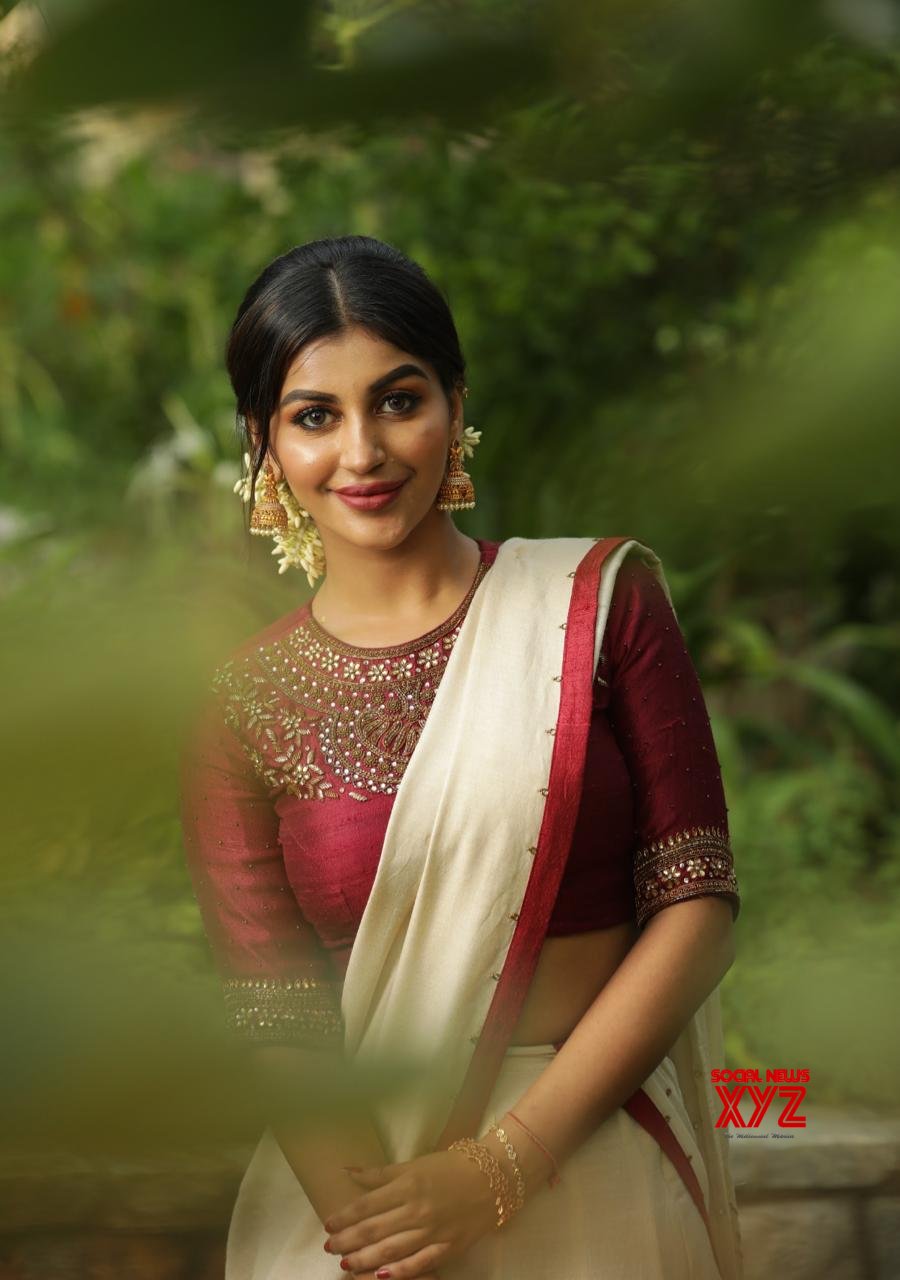 Actress Yashika Aannand Latest Gorgeous Onam 2020 Stills - Social News XYZ