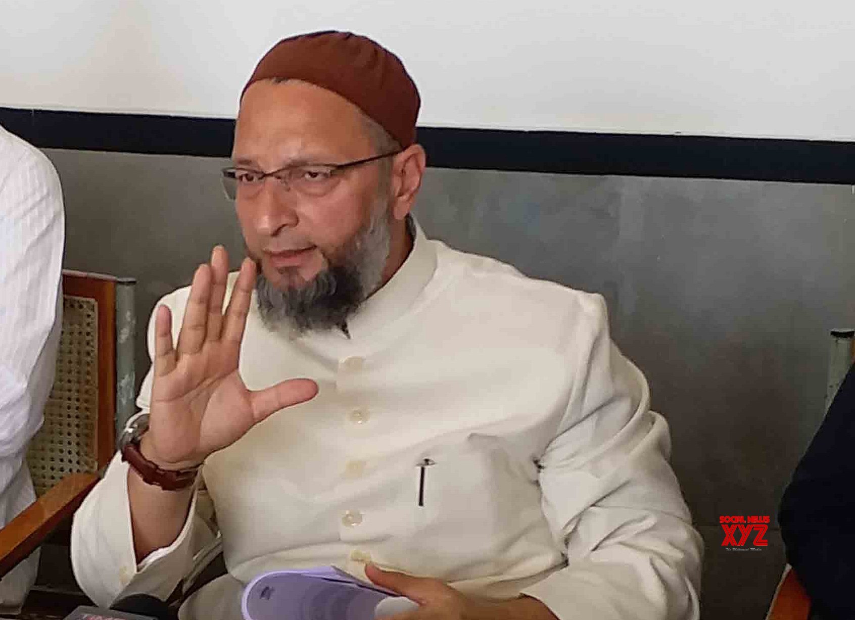 Hyderabad : AIMIM Chief Asaduddin Owaisi Addressing A Press Conference ...