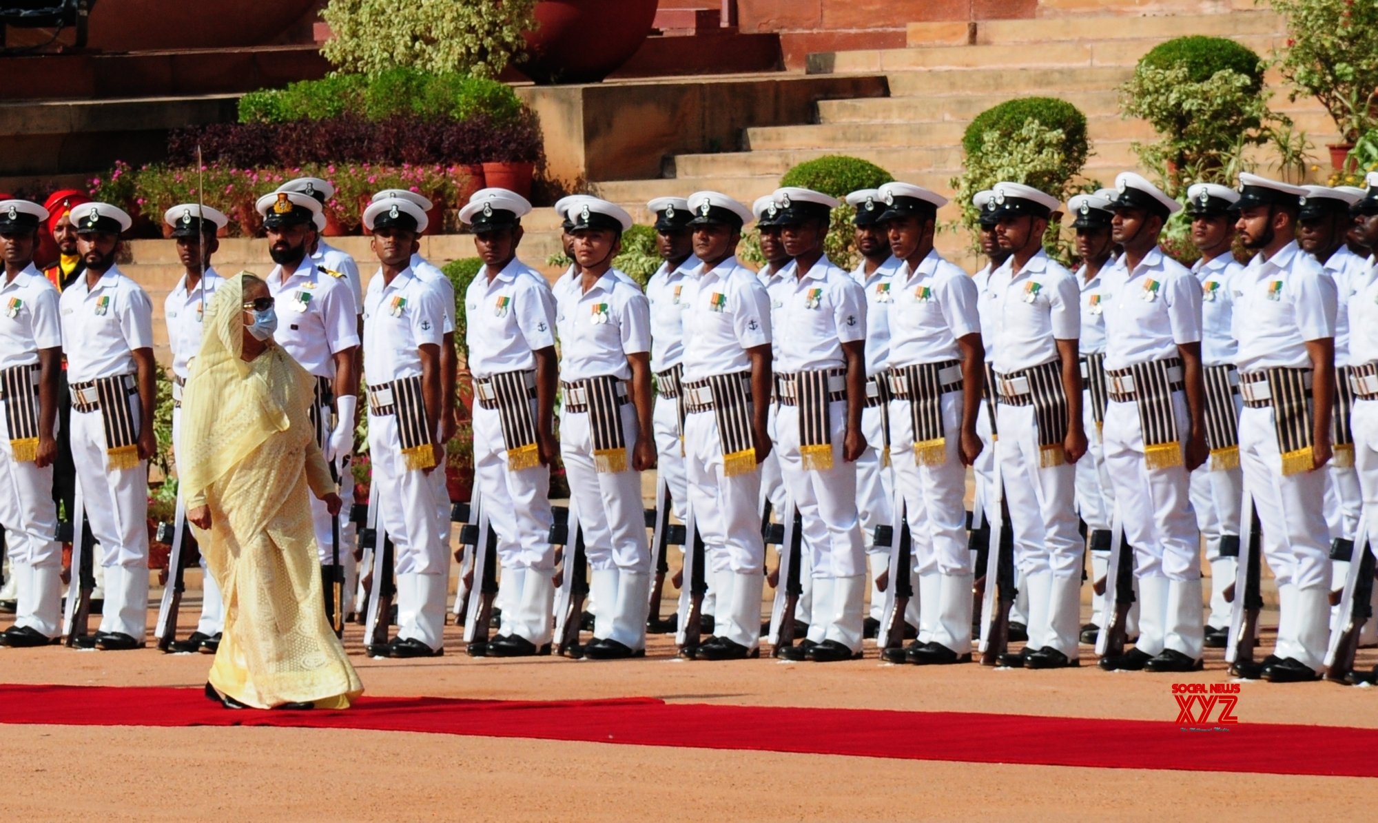 New Delhi : Bangladesh Prime Minister Sheikh Hasina Inspects Guard Of ...