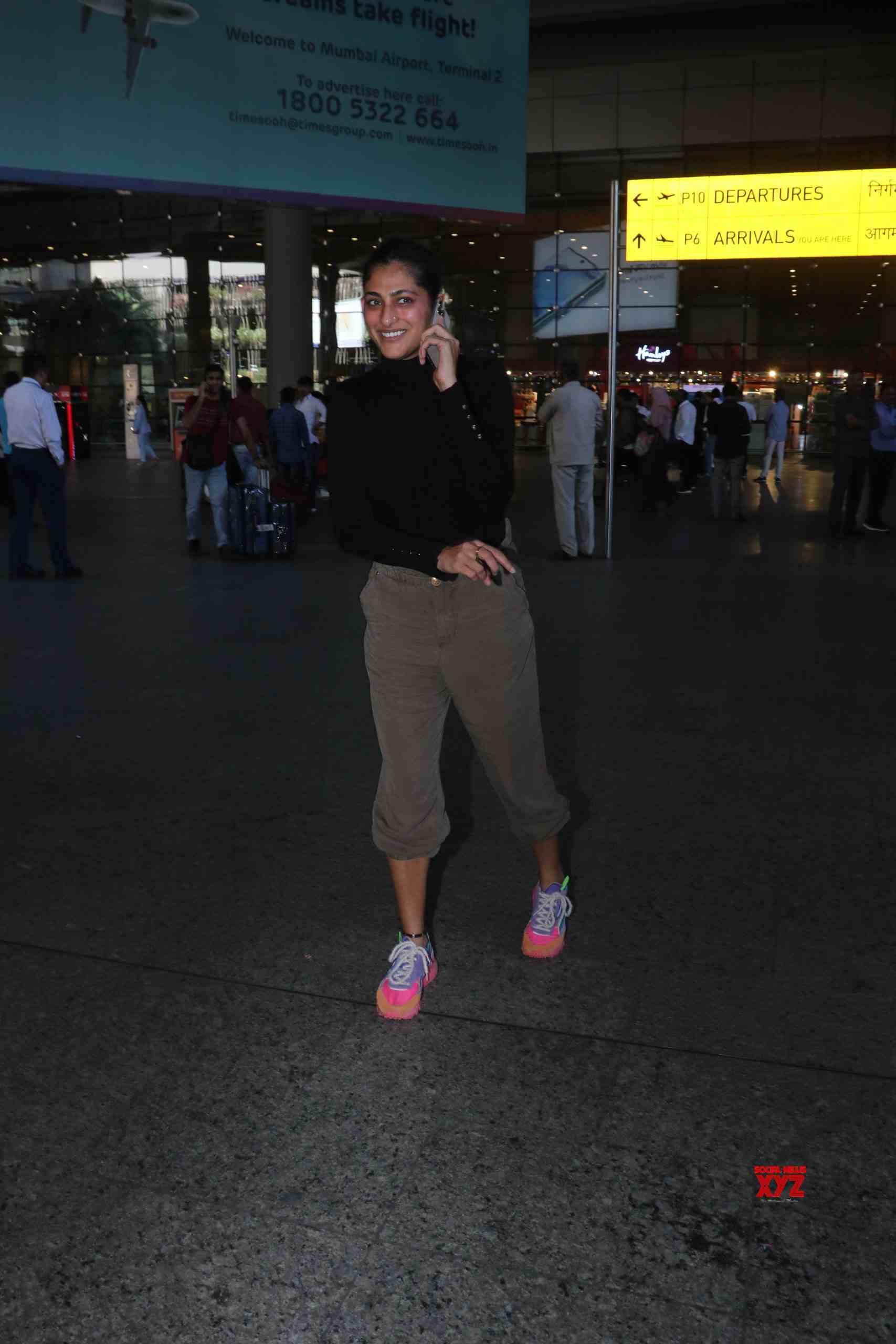 Actress Kubra Sait Spotted At Airport In Mumbai Arrival - Gallery ...