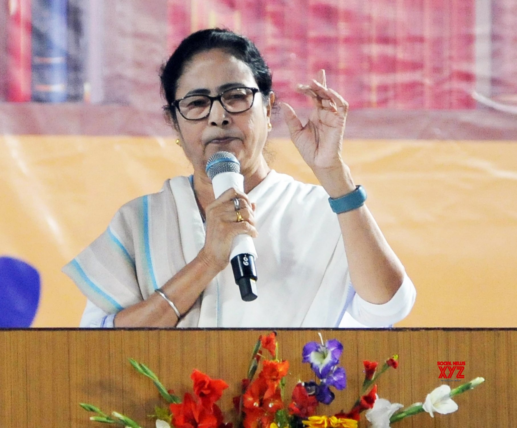 Kolkata : West Bengal Chief Minister Mamata Banerjee During The ...