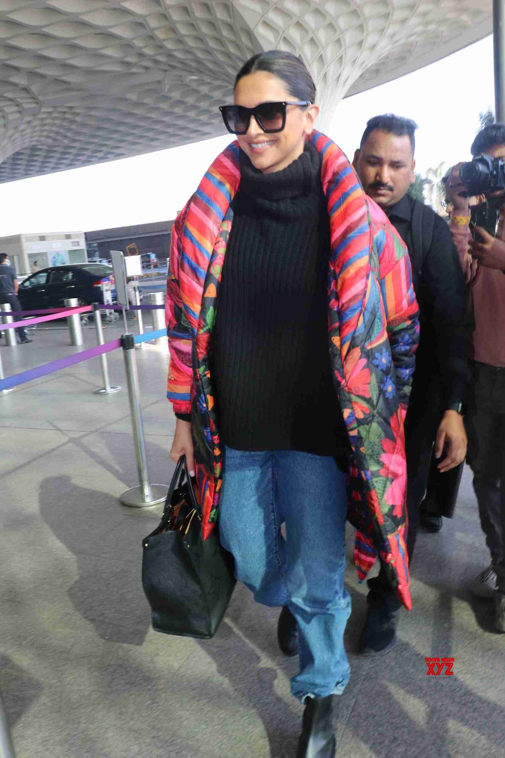 Actress Deepika Padukone Spotted At Airport In Mumbai Departure ...