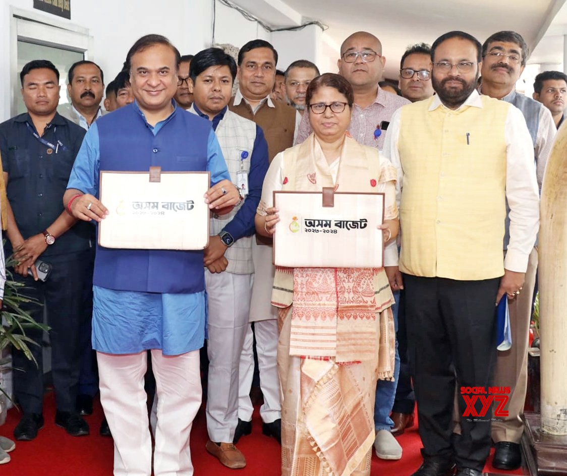 Guwahati: Assam CM Himanta Biswa Sarma With Assam FM Ajanta Neog ...