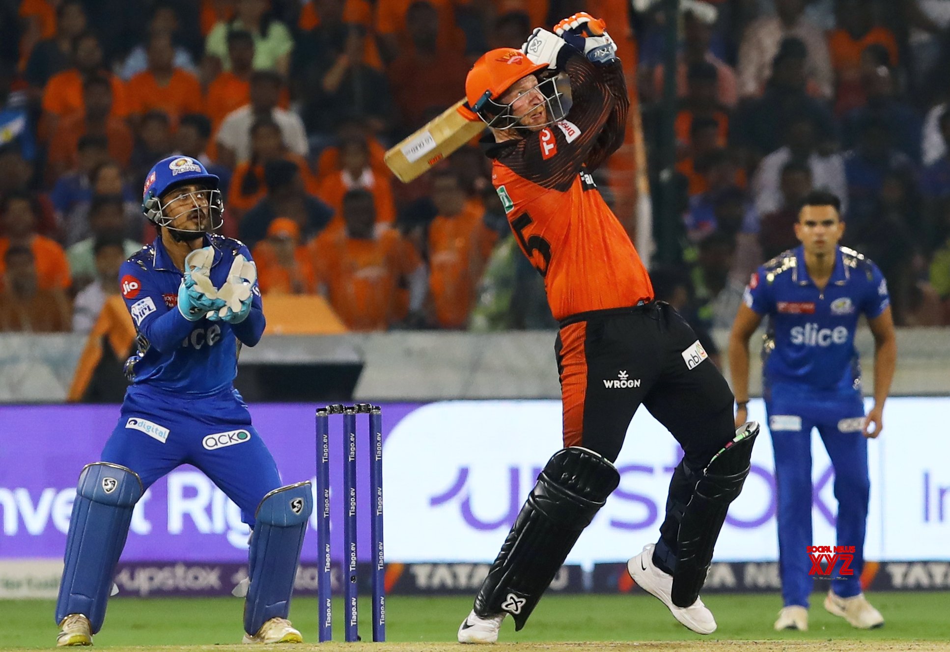 Hyderabad: SRH's Heinrich Klaasen Plays A Shot #Gallery - Social News XYZ