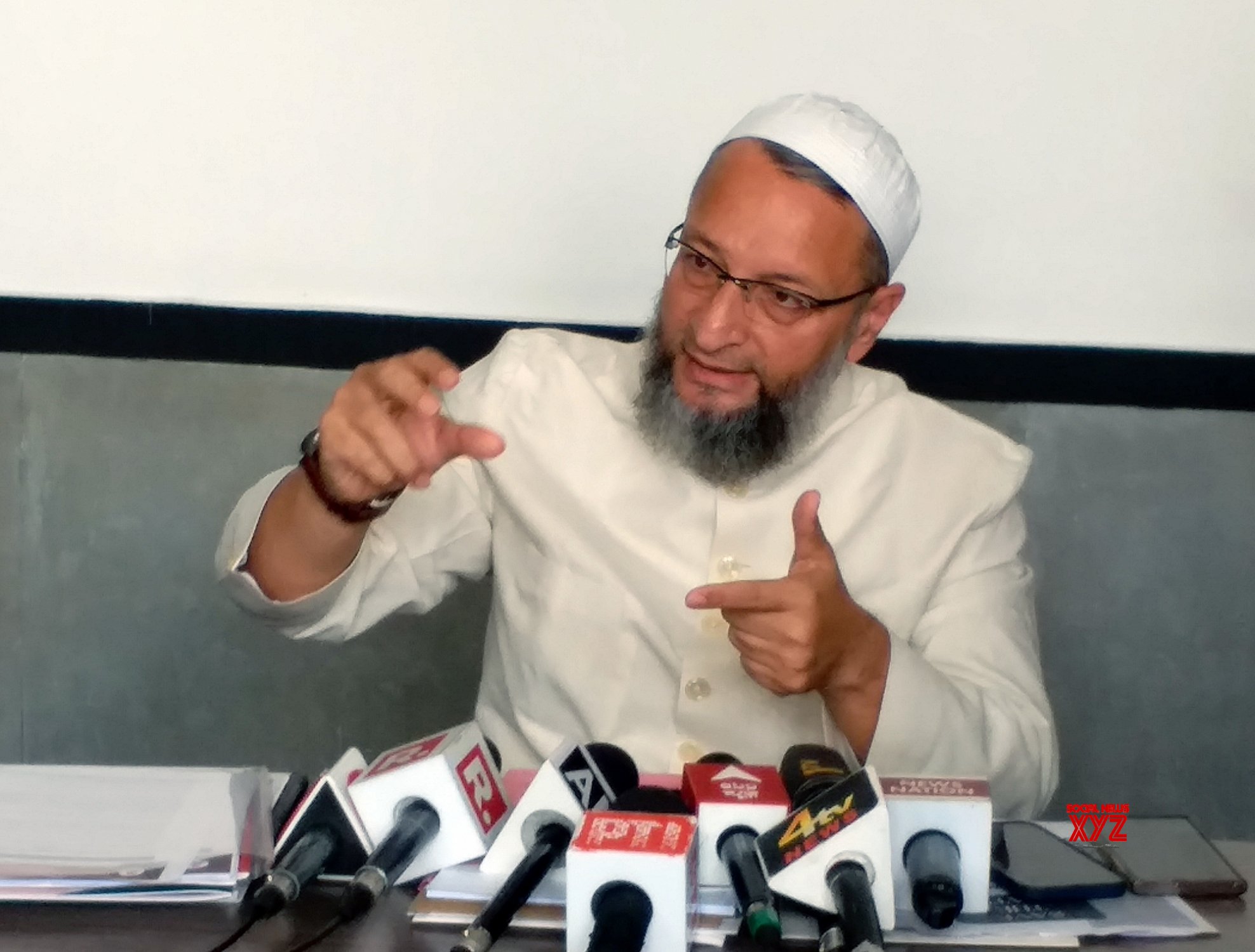 Hyderabad : - AIMIM Chief And MP Asaduddin Owaisi Addresses A Press ...