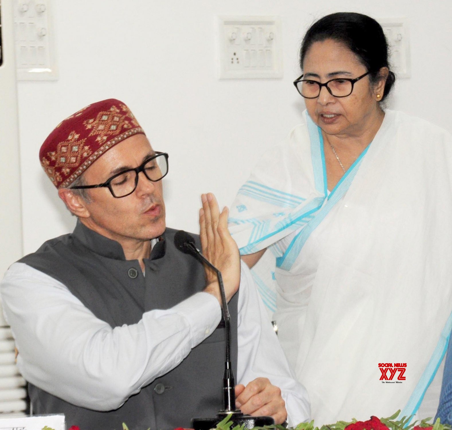 Patna : Former CM Omar Abdullah And West Bengal CM Mamata Banerjee # ...