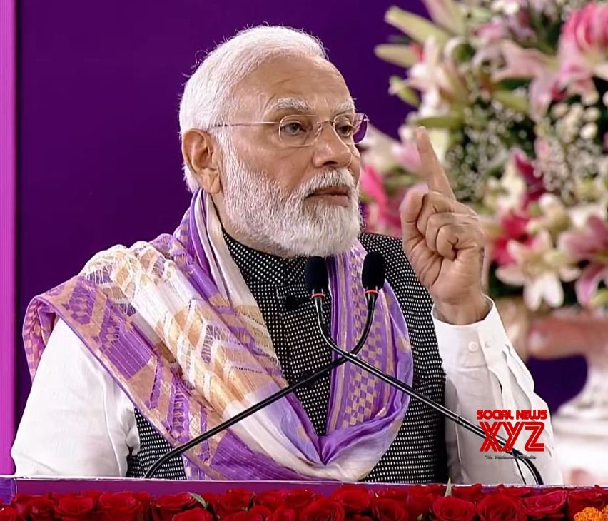 New Delhi: Prime Minister Narendra Modi Addresses The Valedictory ...