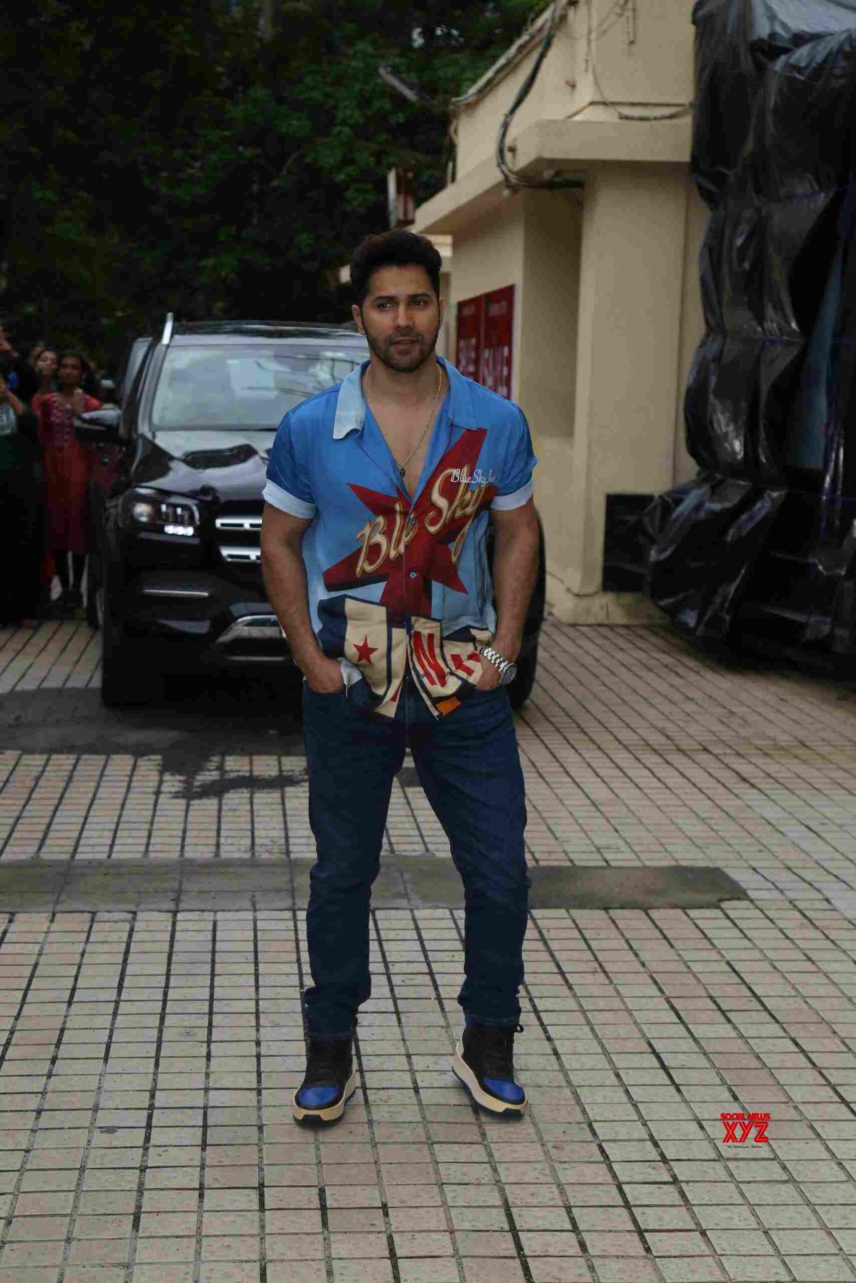 Prime Video's Bawaal Actors Varun Dhawan And Janhvi Kapoor Spotted At ...