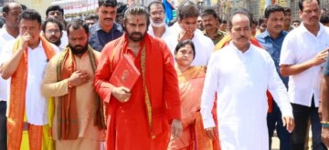 Tirupati: Andhra Pradesh Deputy Chief Minister Pawan Kalyan visits Tirumala Sri Venkateswara Swamy in Tirumala, Tirupati on Wednesday, October 2, 2024. (Photo: IANS)