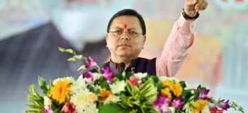 Rudraprayag: Uttarakhand Chief Minister Pushkar Singh Dhami addresses during the "Lakhpati Didi Abhiyan - Shakti Ko Samman" program at Agastyamuni Krida Ground in Rudraprayag on Sunday, October 06, 2024. (Photo: IANS)