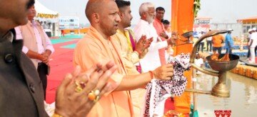 Prayagraj: Uttar Pradesh Chief Minister Yogi Adityanath performs 'aarti' at Ganga ghat in Prayagraj on Sunday, October 06, 2024. (Photo: IANS)