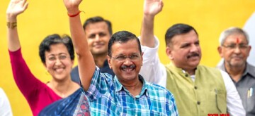 New Delhi: Aam Aadmi Party National Convenor Arvind Kejriwal, party MP Sanjay Singh, and Delhi Chief Minister Atishi Marlena during the party's 'Janta Ki Adalat' at Chhatrasal Stadium in New Delhi on Sunday, October 06, 2024. (Photo: IANS/Anupam Gautam)