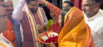 Kurukshetra: Haryana Chief Minister Nayab Saini, along with his wife Suman Saini, celebrates following his victory in the Haryana Assembly elections in Kurukshetra on Tuesday, October 08, 2024. (Photo: IANS/@BJP4Haryana)