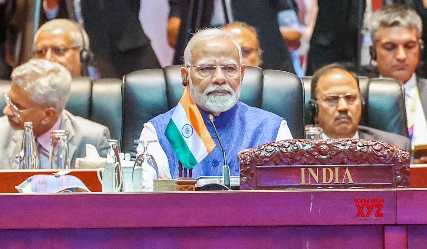 Vientiane: Primer Ministro Modi en la 19ª Cumbre de Asia Oriental #Galería