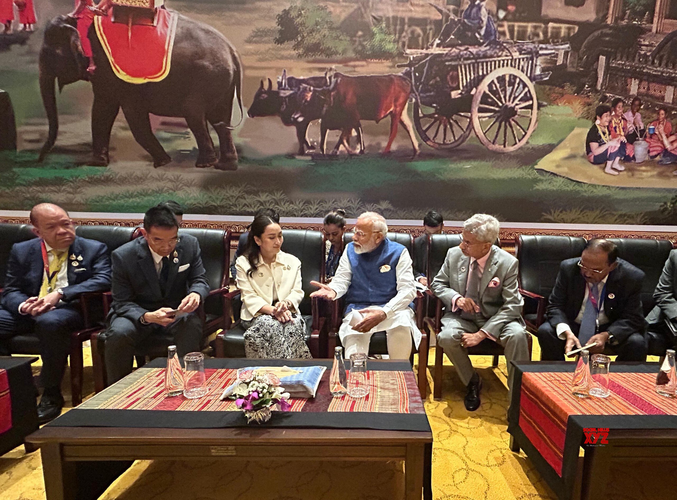 Vientiane: Prime Minister Narendra Modi meets Prime Minister Paetongtarn Shinawatra of Thailand #Gallery